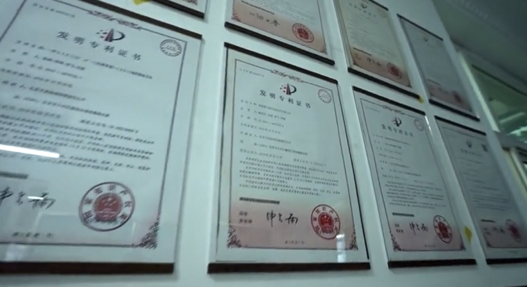 喜訊！天罡助劑獲評“中國塑料助劑行業(yè)十強企業(yè)”榮譽稱號